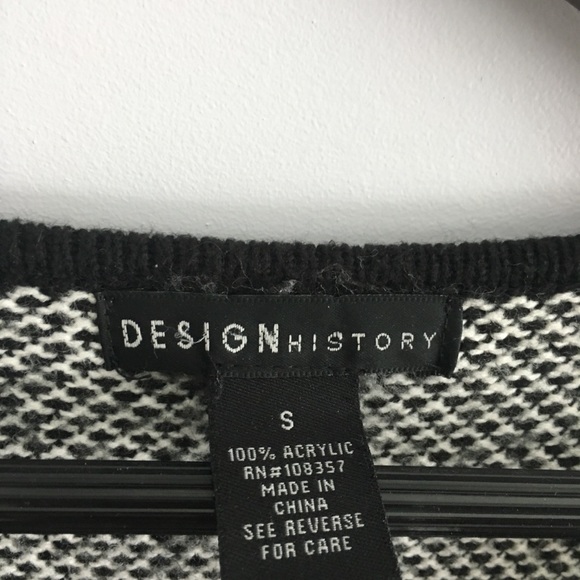 Design History sweater - Picture 4 of 7